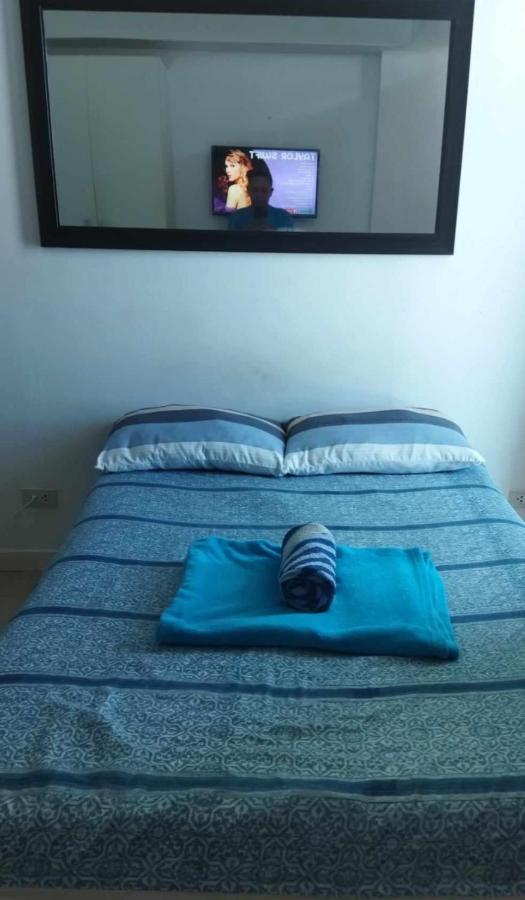 מנילה Sm Bicutan Rooms By M מראה חיצוני תמונה